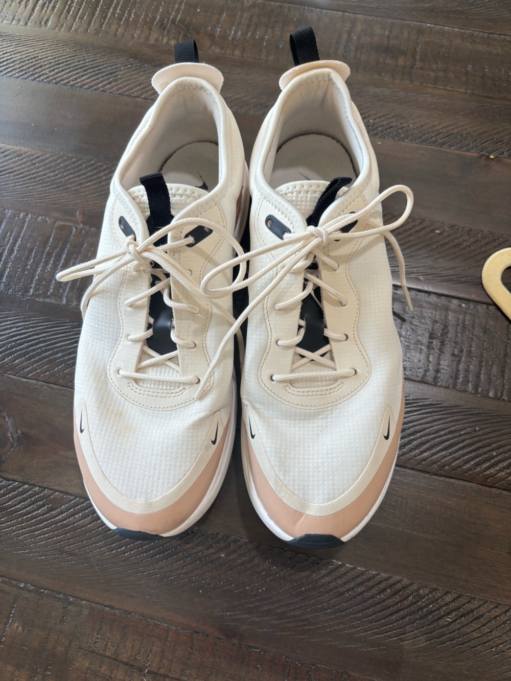 Nike Men's Sneakers in Cream with Pale Pink Accents